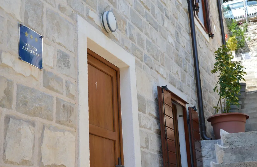 Apartments Lea-1