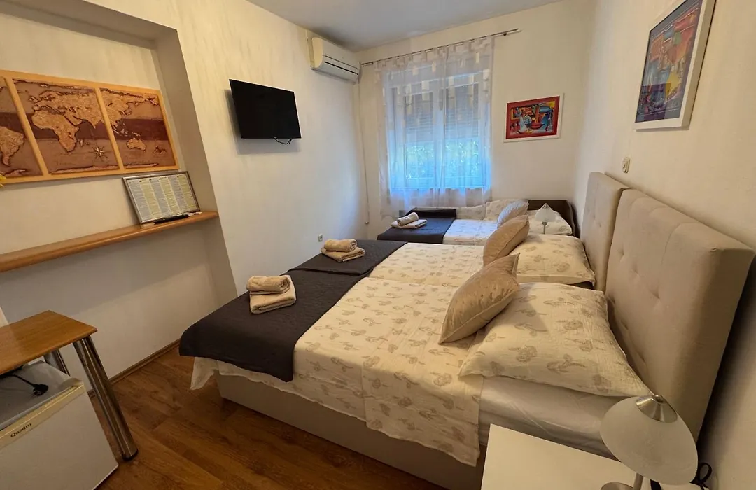 Blue Tree Rooms-1