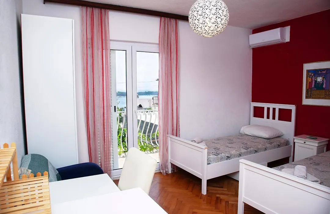 Tanya-Apartments And Rooms-1