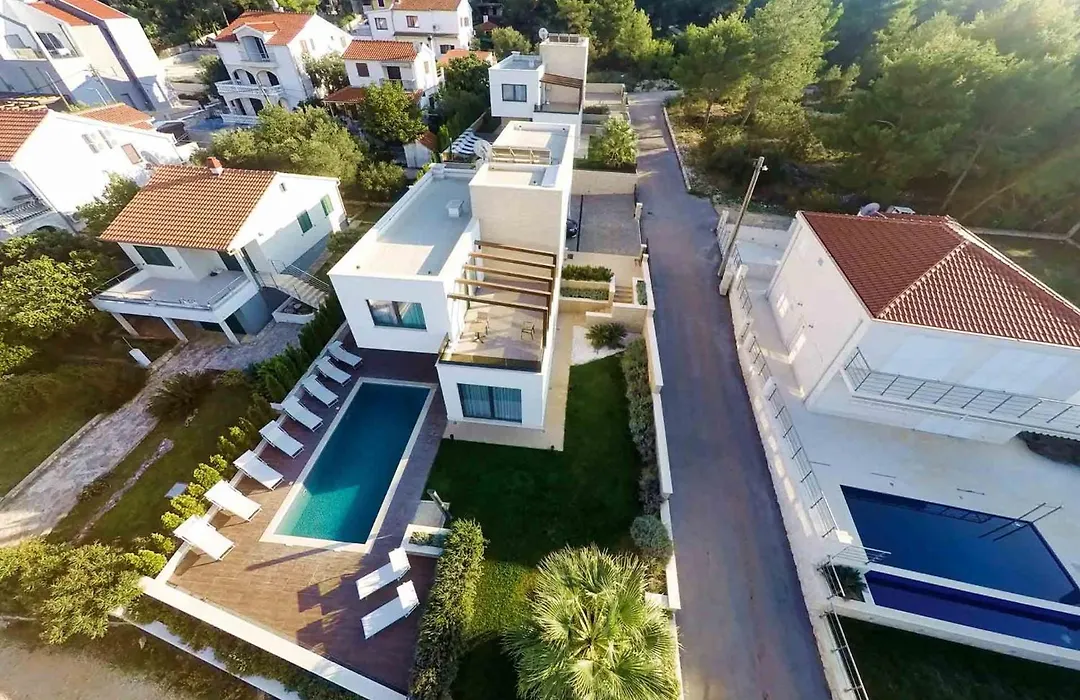 Seafront Villa Trogir Deluxe Jevan 6 Beautiful Bedrooms Private Pool-1
