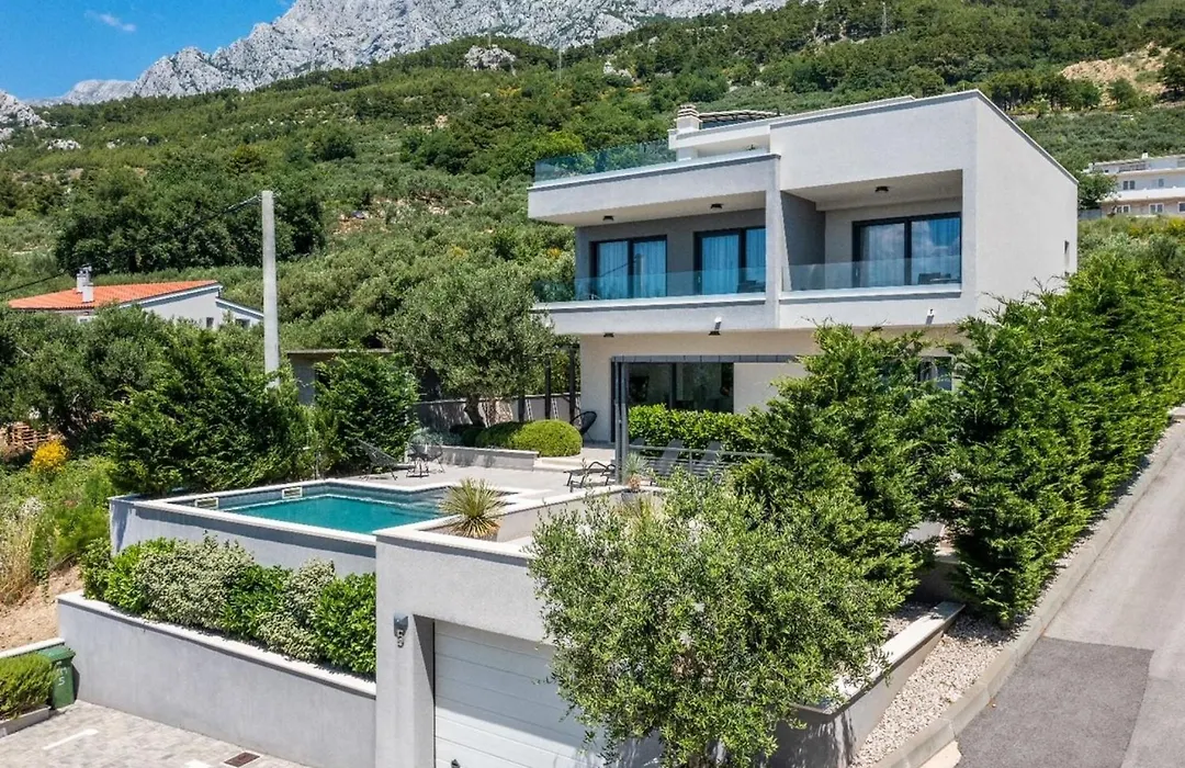 Villa Kuk With Heated Salt Water Pool - Makarska-1