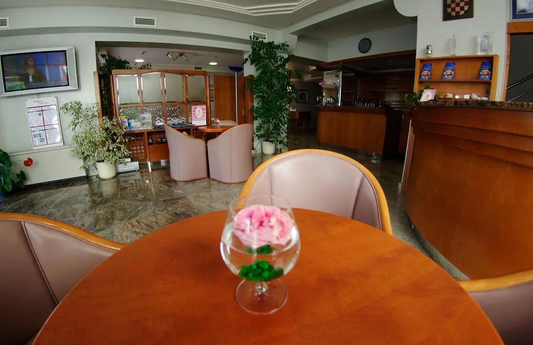 Hotel Villa Marija-1