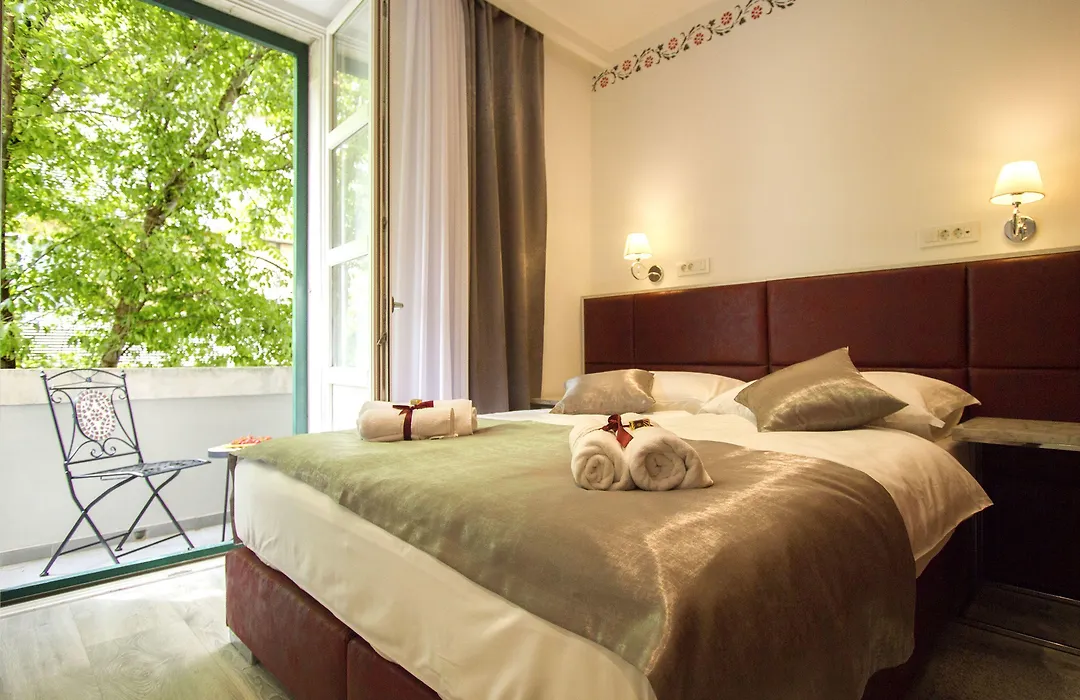 Well Of Life Luxury Rooms-1