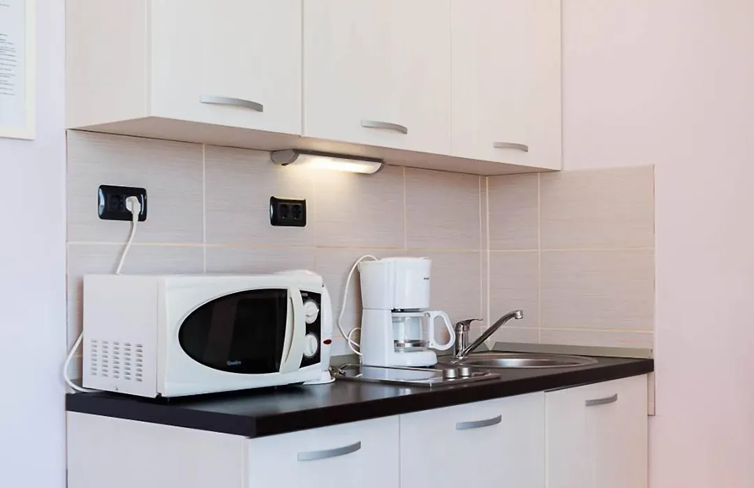 Apartments Suzy-1