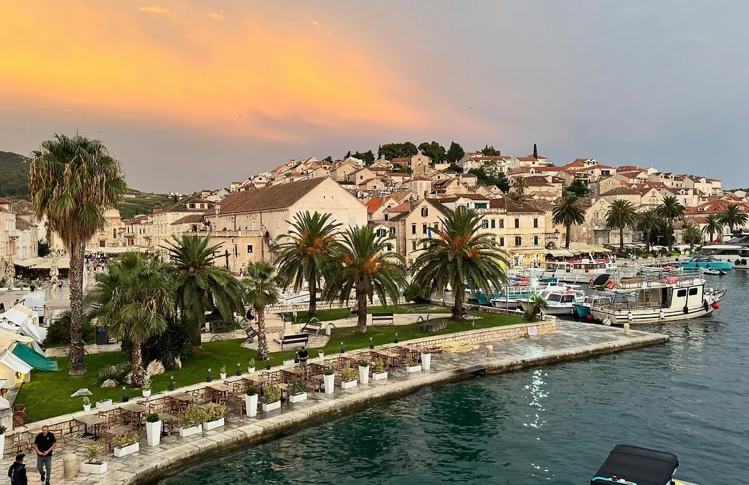 Riva Lavanda Hvar, Old Town-1