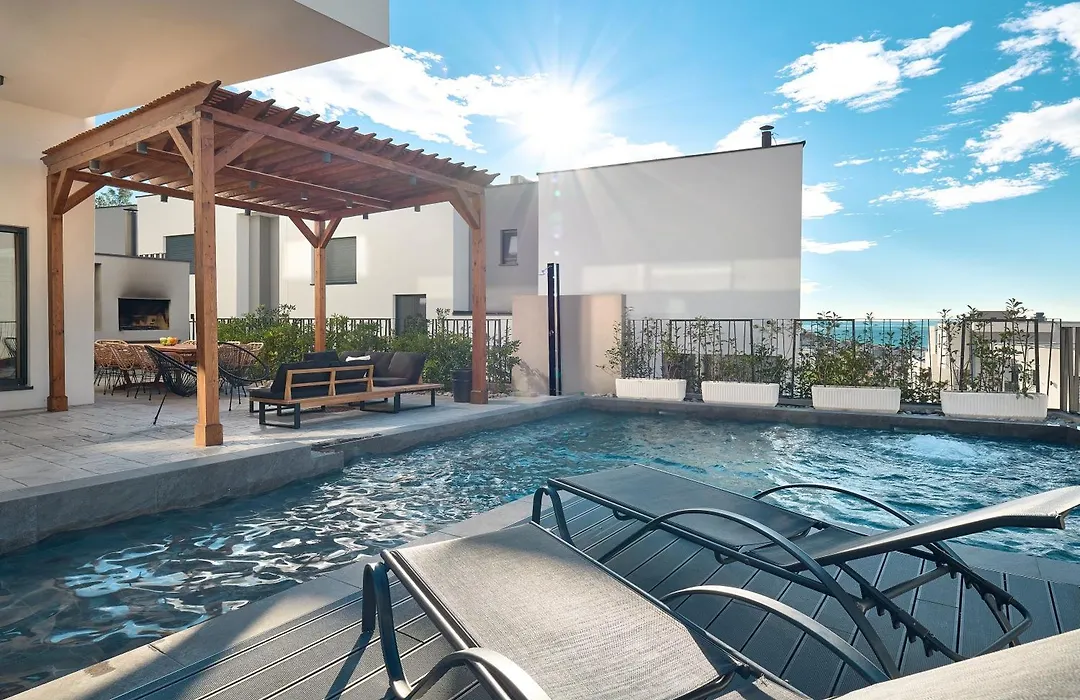 Luxury Villa Natali With Pool, Terrace And Sea View-1