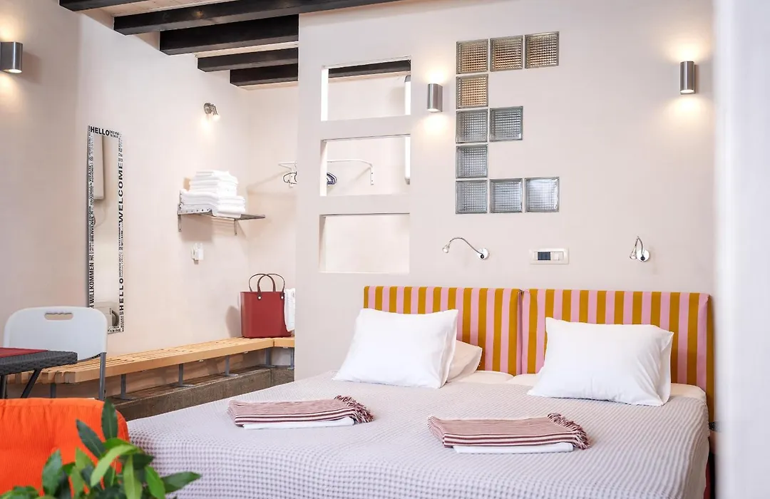 St. Stephen'S Square Apartment-1