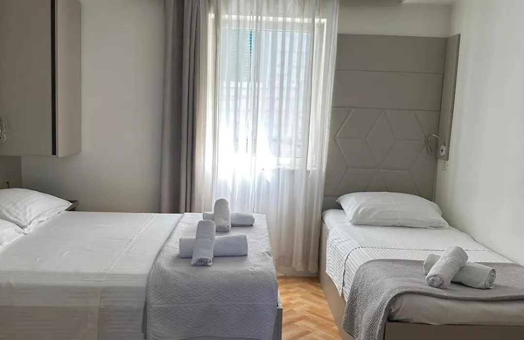 Apartments Villa Simoni-1