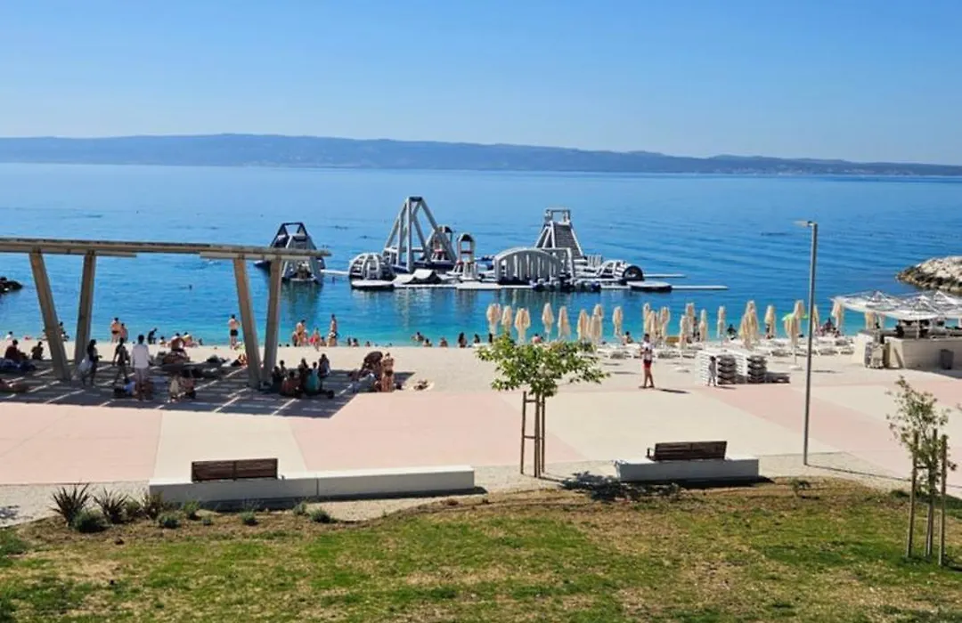 Apartments Deja Views - Znjan Beach-1