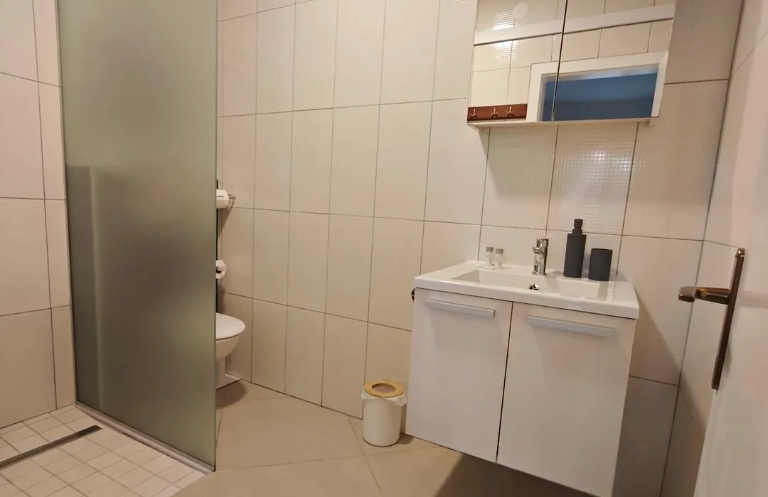 Apartments Mare-1