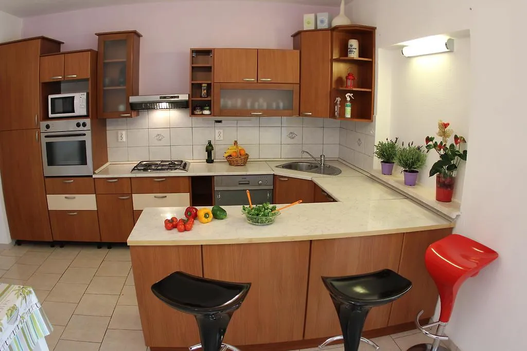 Apartments Giardino-1