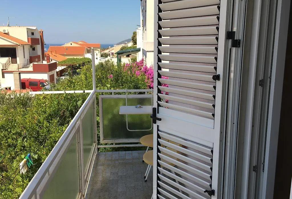 Apartments Katnic-1