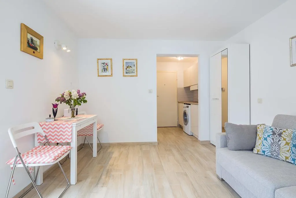 Phoenix Studio Apartment-1