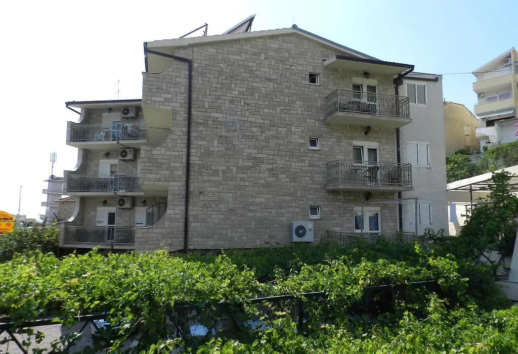 Hotel Makarska-1