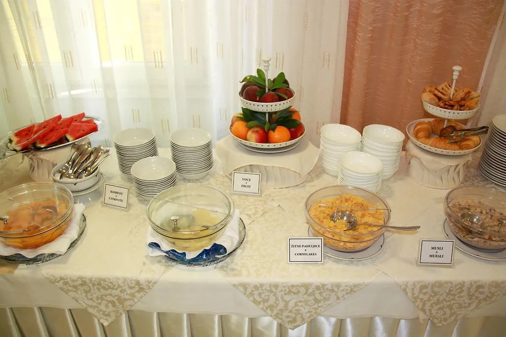 Hotel Dujam-1