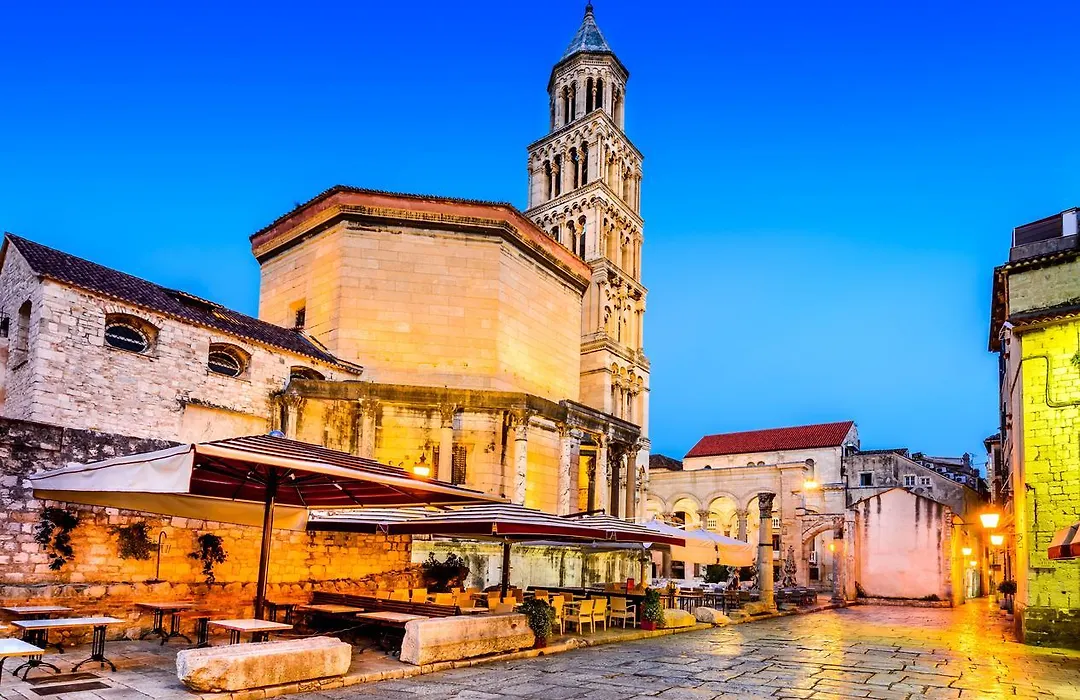 Lux Cindro Studio in Split Center-1