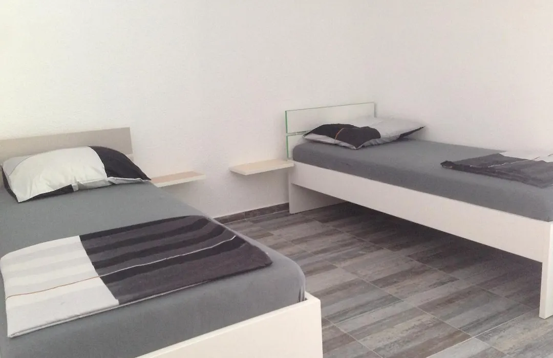 Chill Out Beach Apartments-1