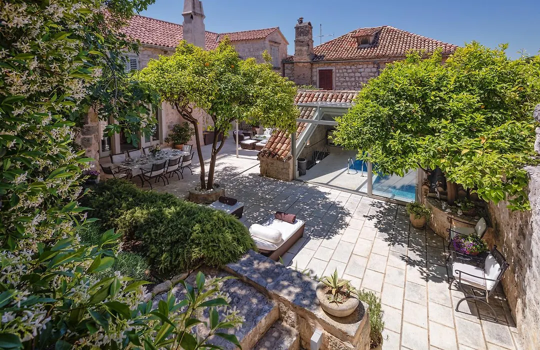 Heraclea House-1