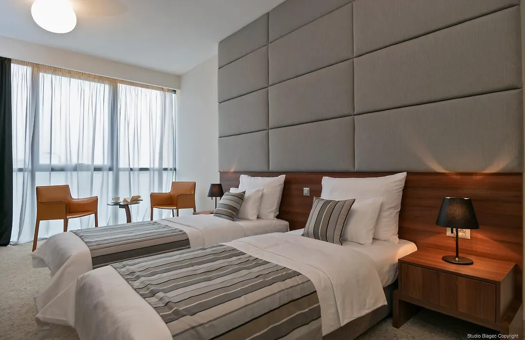 Priska Med Luxury Rooms-1