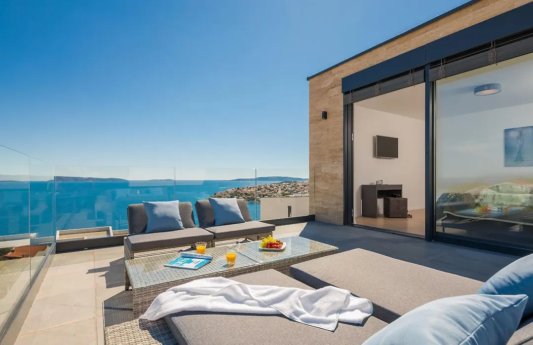 Luxury Villa White Pearl With Pool-1