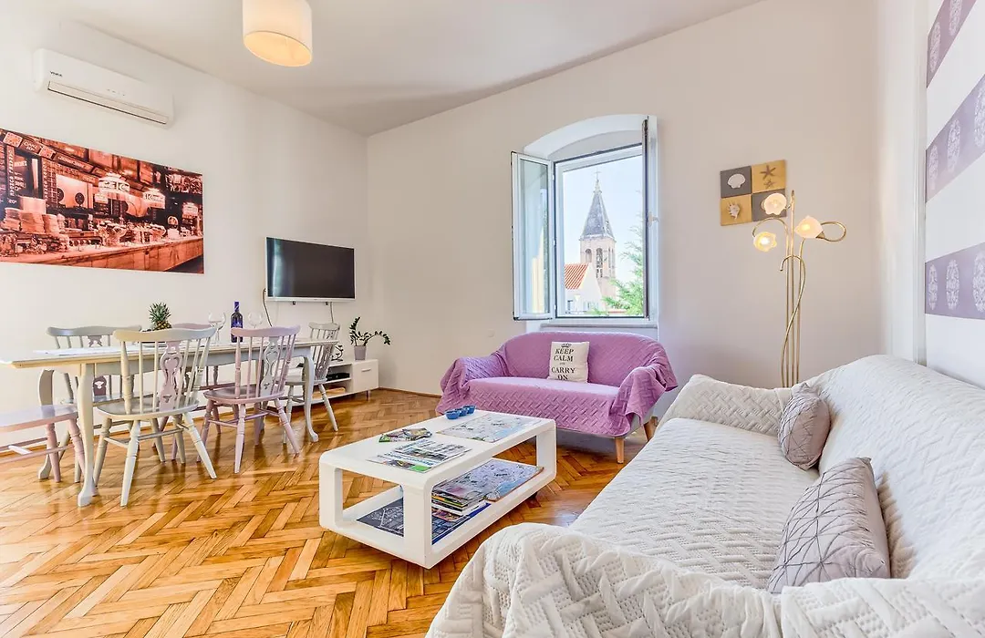 Apartman M-1