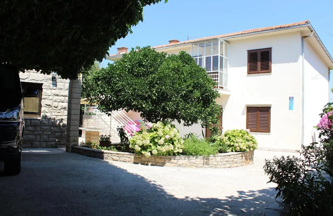 Apartment Antica-1