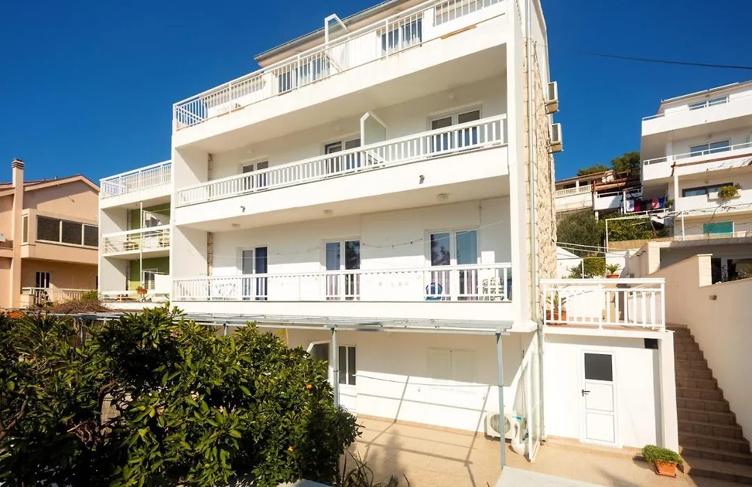 Apartments Julija-1