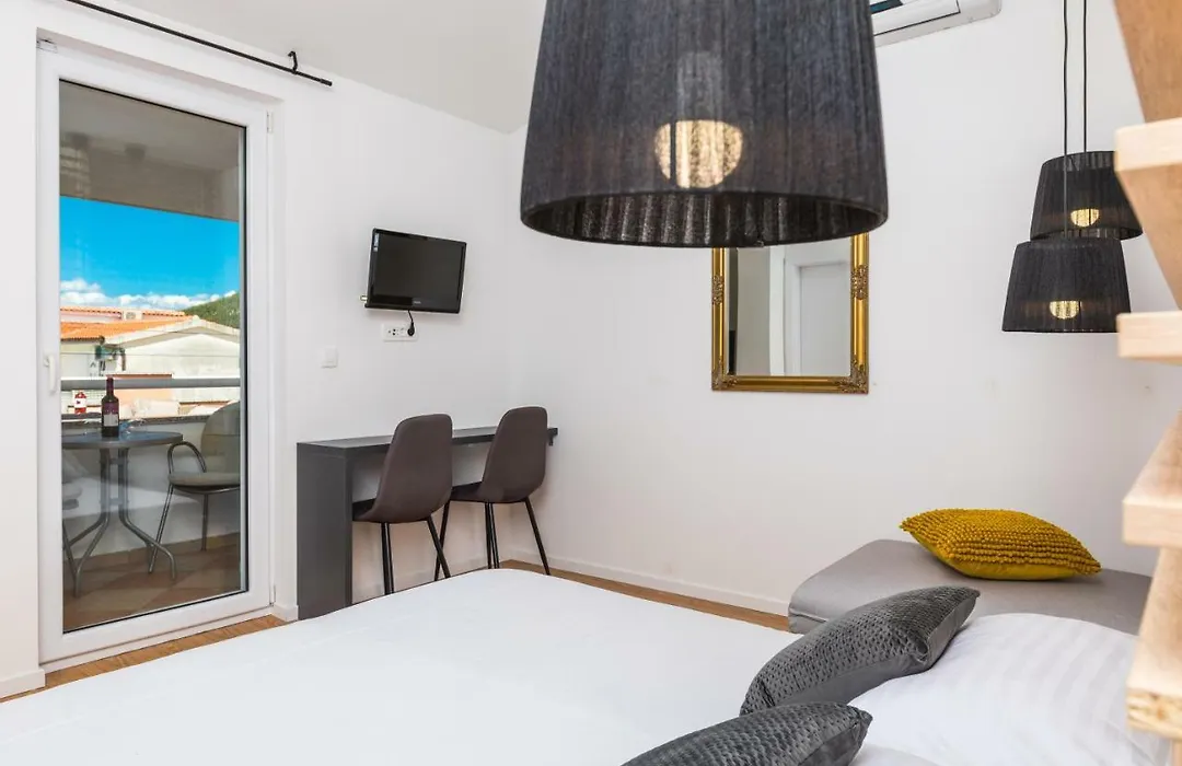 Apartments Gavran-1