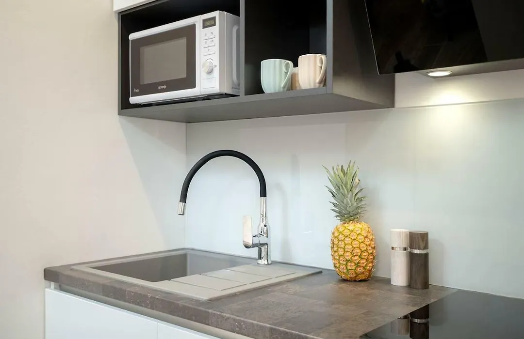Apartment Cetto-Historic Centre-1