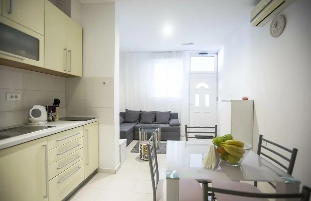 Hideaway Apartment-1