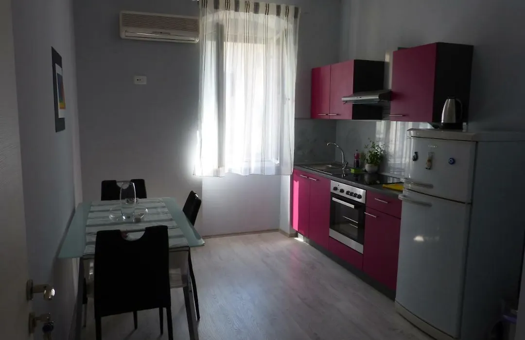 Pavelin Apartments-1