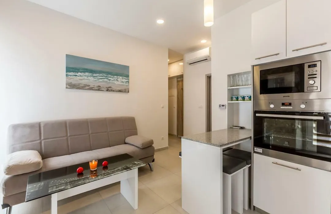Apartment Delux-1