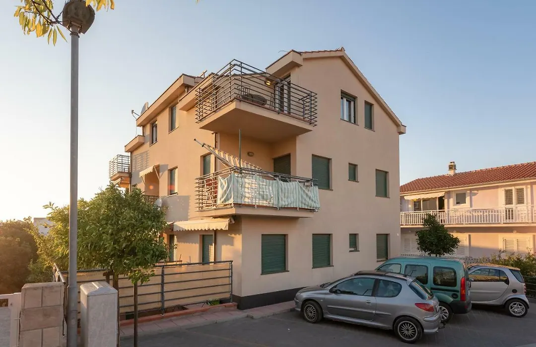Apartments Rozarija-1