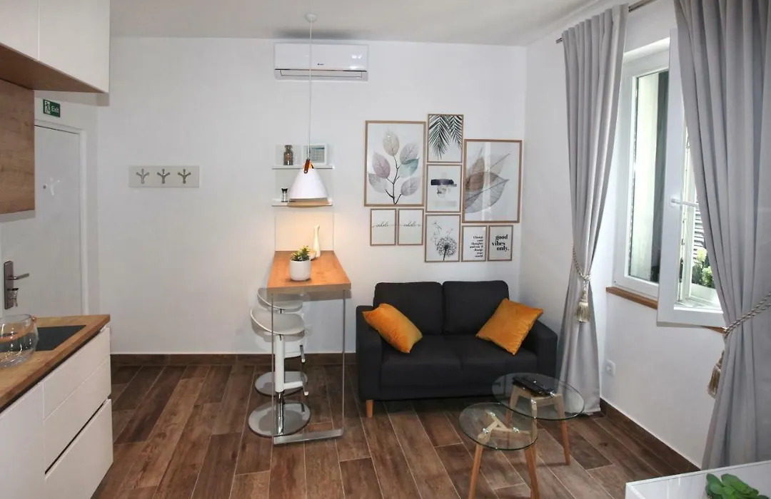 Apartments Tessera-1