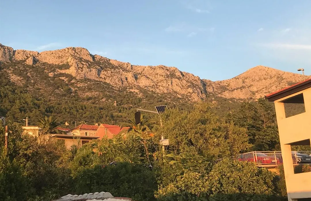 Dalmacija Gradac-1