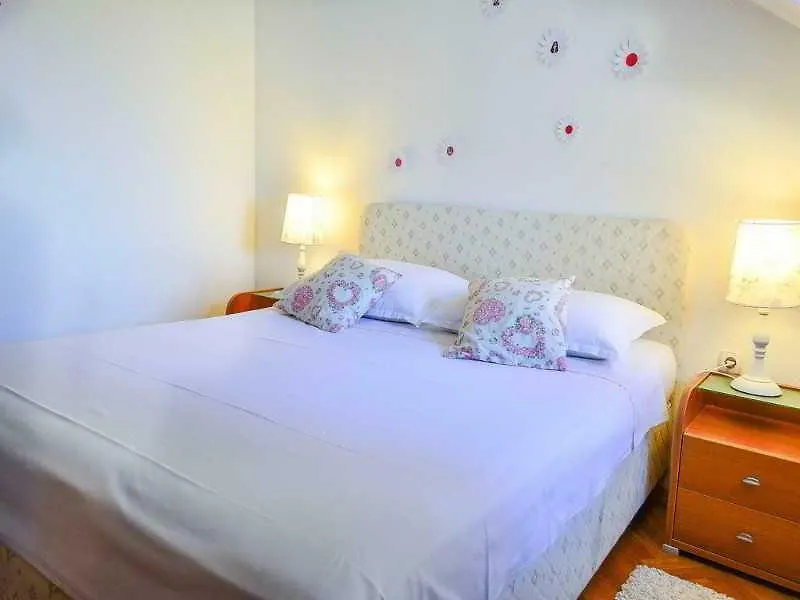 Apartmani Slavica-1