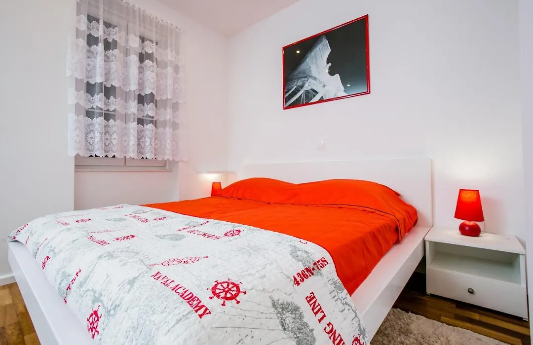 Guesthouse Old Mulberry-1