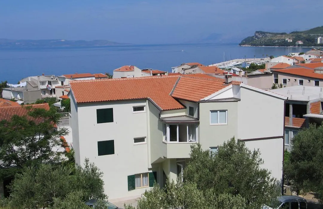Apartmani Biser-1