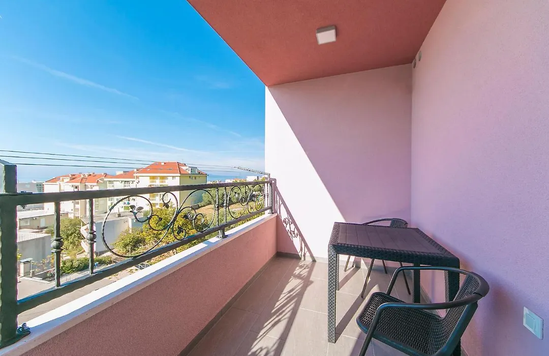 Apartment Roso-1
