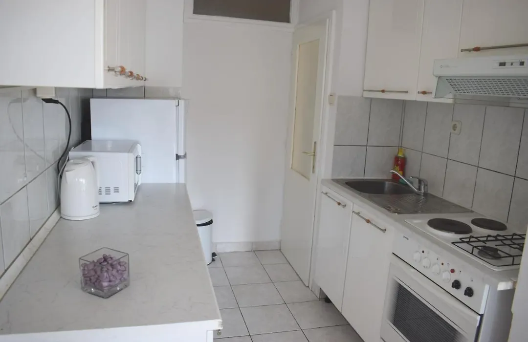 Apartment Dominis-1