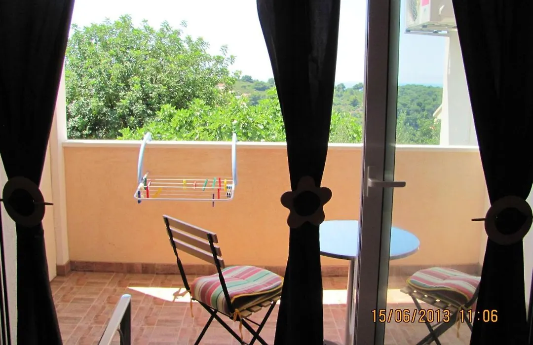 2 Bedrooms Appartement With Sea View Terrace And Wifi At Supetar 1 Km Away From The Beach-1
