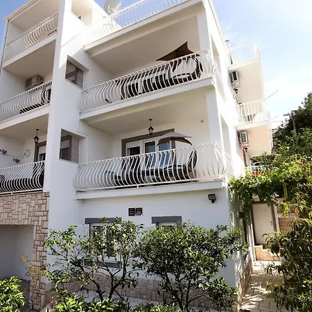Apartments Itd-2