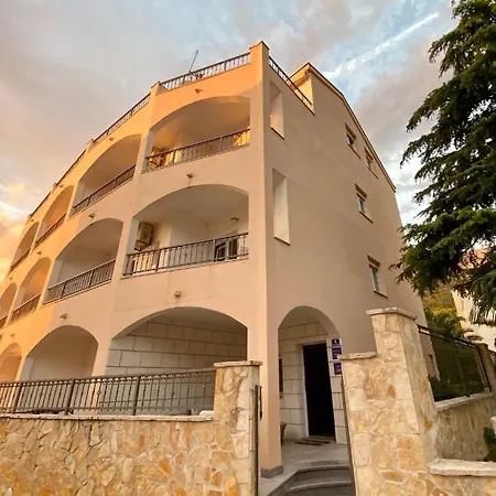 Apartments Grozdana-2