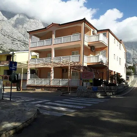 House Vida Goraleks-2
