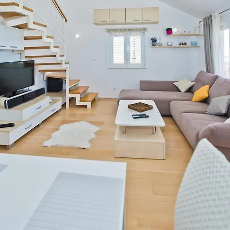 Relaxing Holiday Sunset Apartment-3
