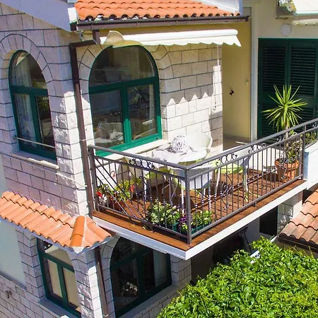 Villa Palma Apartments-3