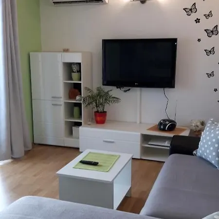Ara Apartmani-3