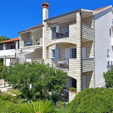 Apartments Tamara-2