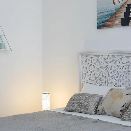 Apartments Caleta-3