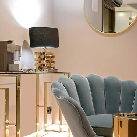 Lumiere Luxury Rooms-2